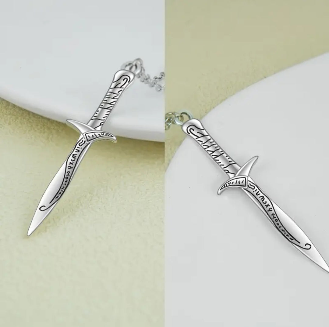Gift Box 2pcs Nazir Broken Sword Necklace and Bilbo Baggins' Ring Pendant