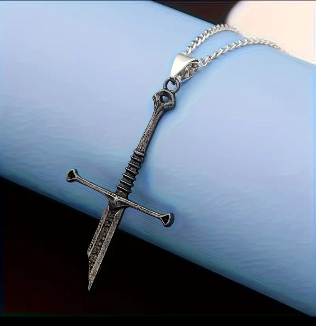 Gift Box 2pcs Nazir Broken Sword Necklace and Bilbo Baggins' Ring Pendant
